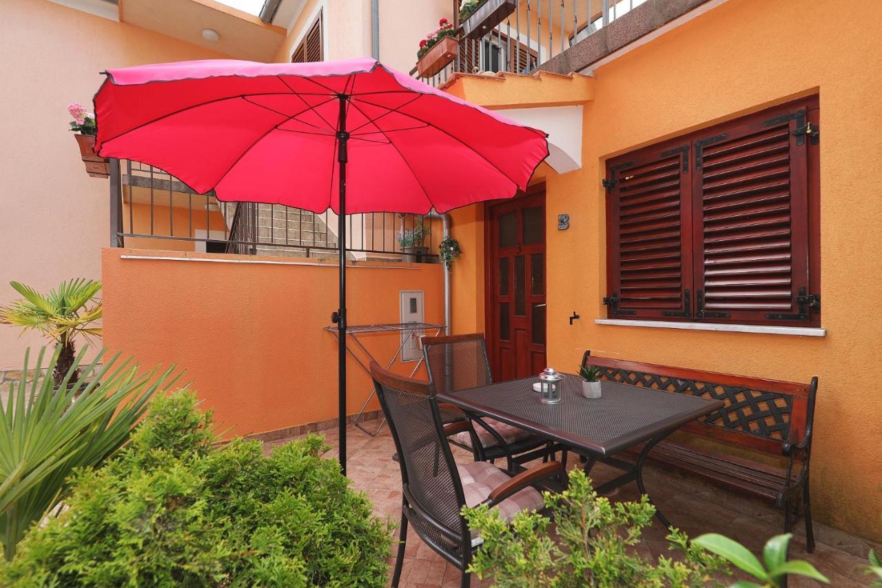 Apartmani Strpic Biograd Na Moru Ngoại thất bức ảnh