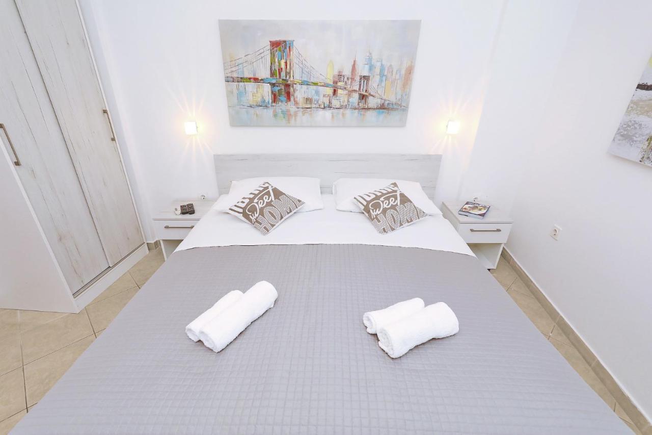 Apartmani Strpic Biograd Na Moru Ngoại thất bức ảnh